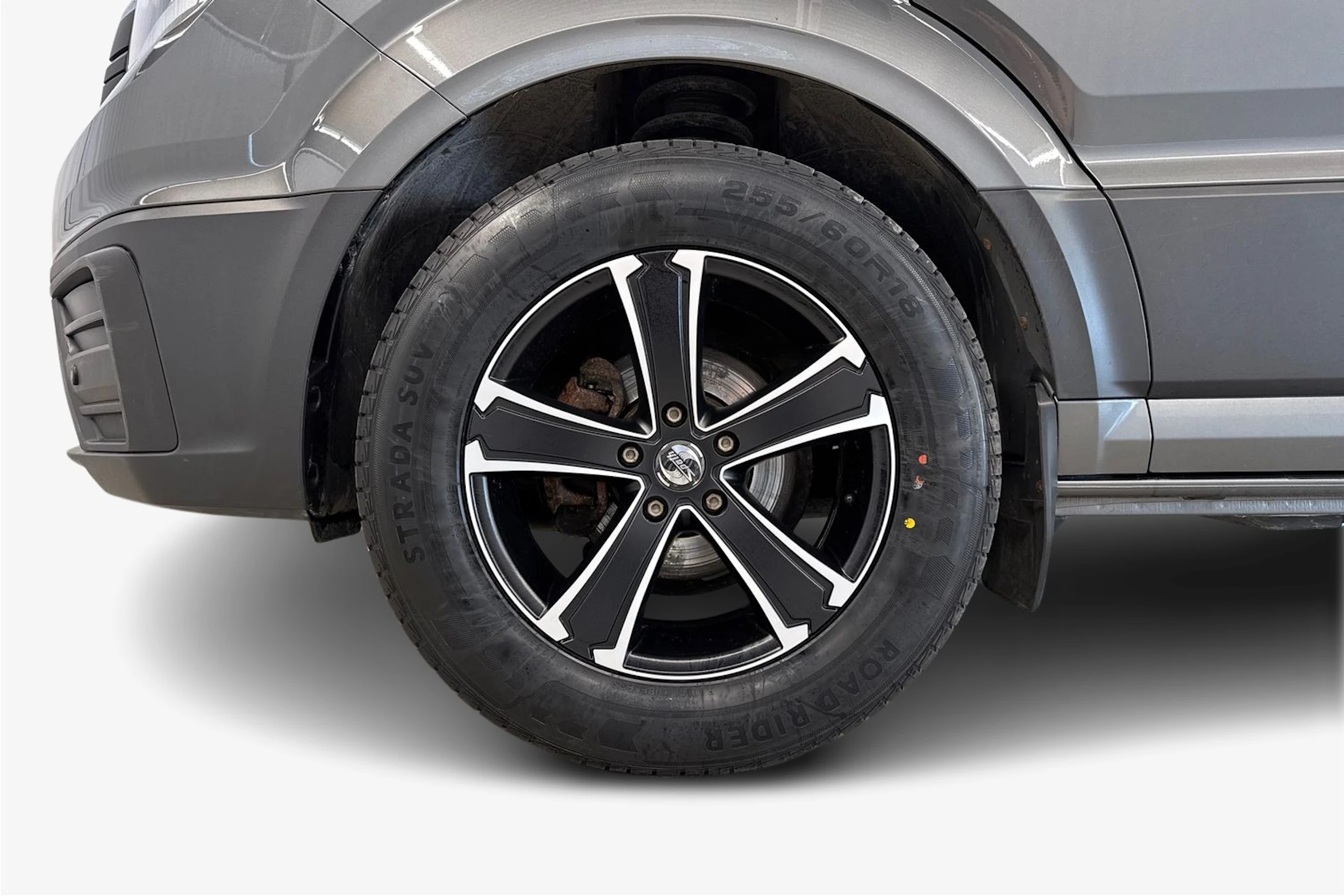 harmaa Volkswagen Crafter 2019 kuva 12.