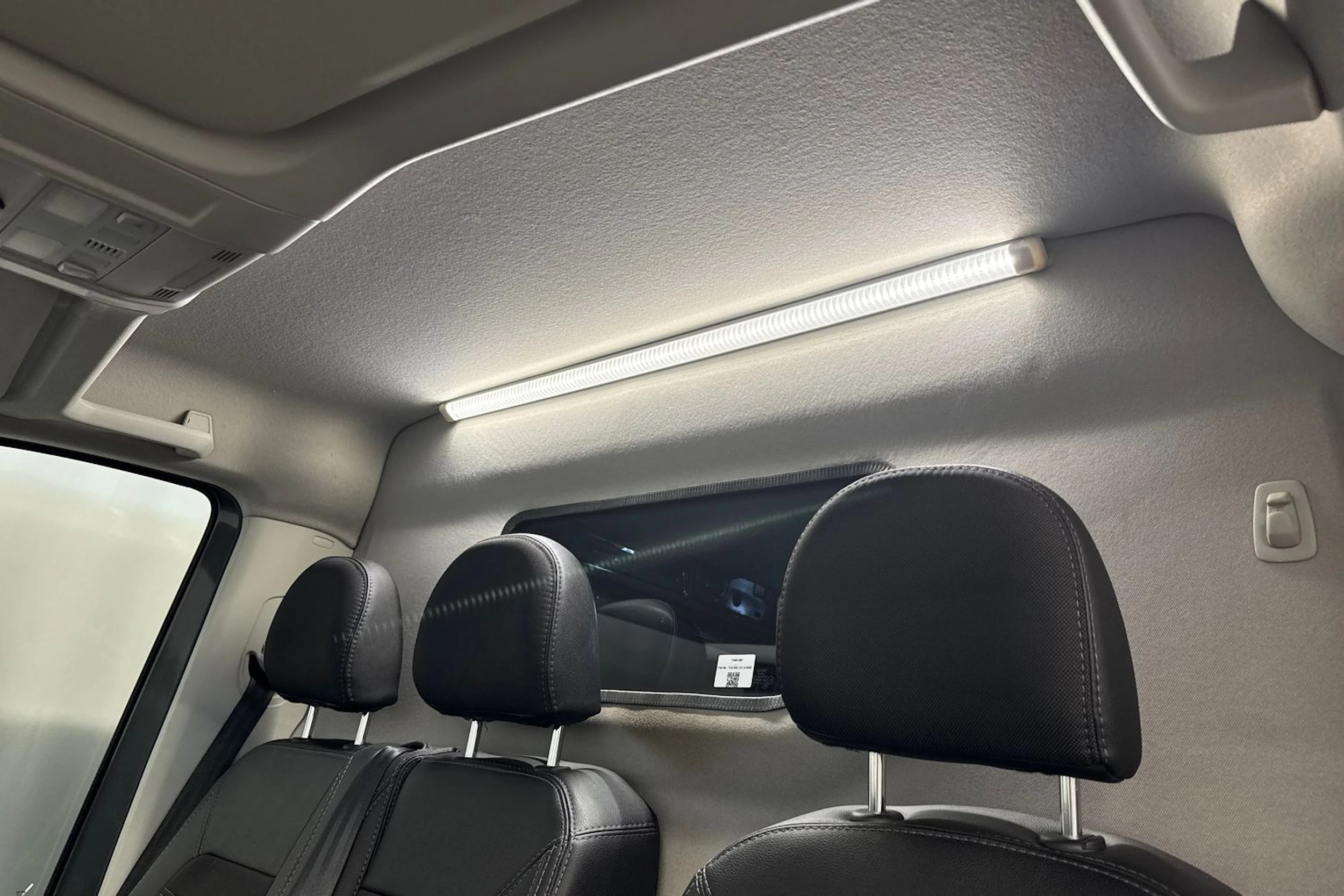 harmaa Volkswagen Crafter 2019 kuva 25.