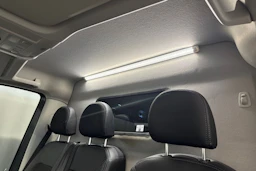 harmaa Volkswagen Crafter 2019 kuva 25.