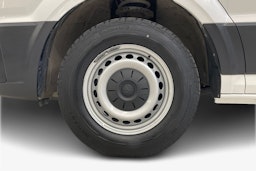 valkoinen Volkswagen Crafter 2019 kuva 11.