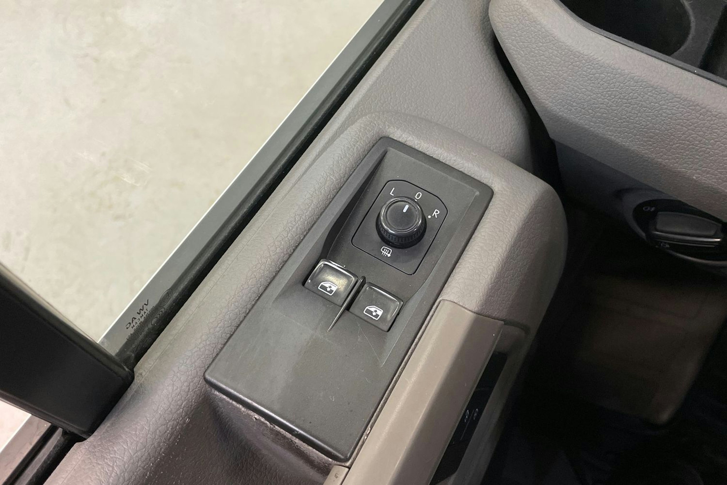 valkoinen Volkswagen Crafter 2019 kuva 19.