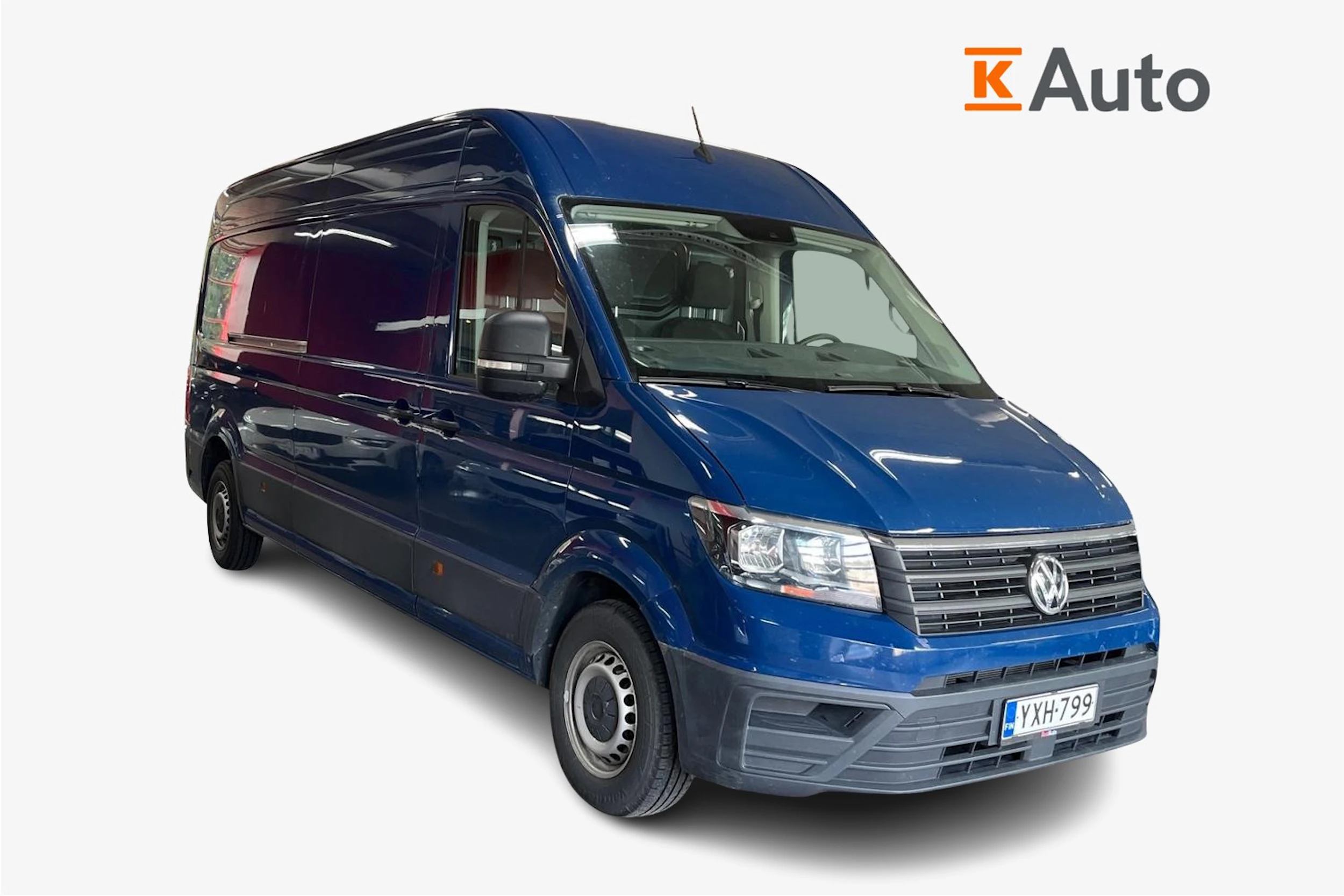 Sininen Volkswagen CRAFTER 2019 kuva 1.