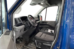 Sininen Volkswagen CRAFTER 2019 kuva 3.