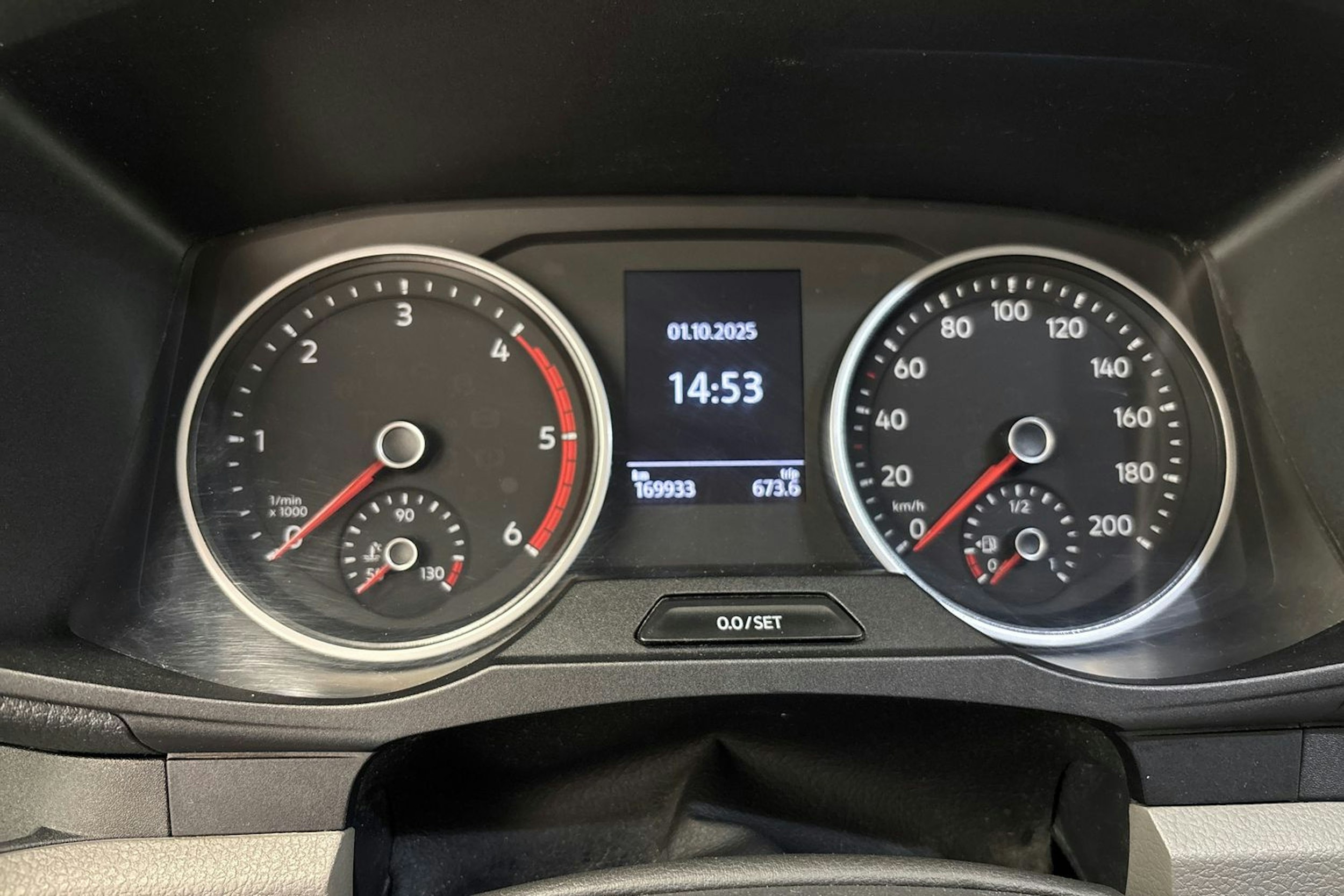hopea Volkswagen Crafter 2019 kuva 15.