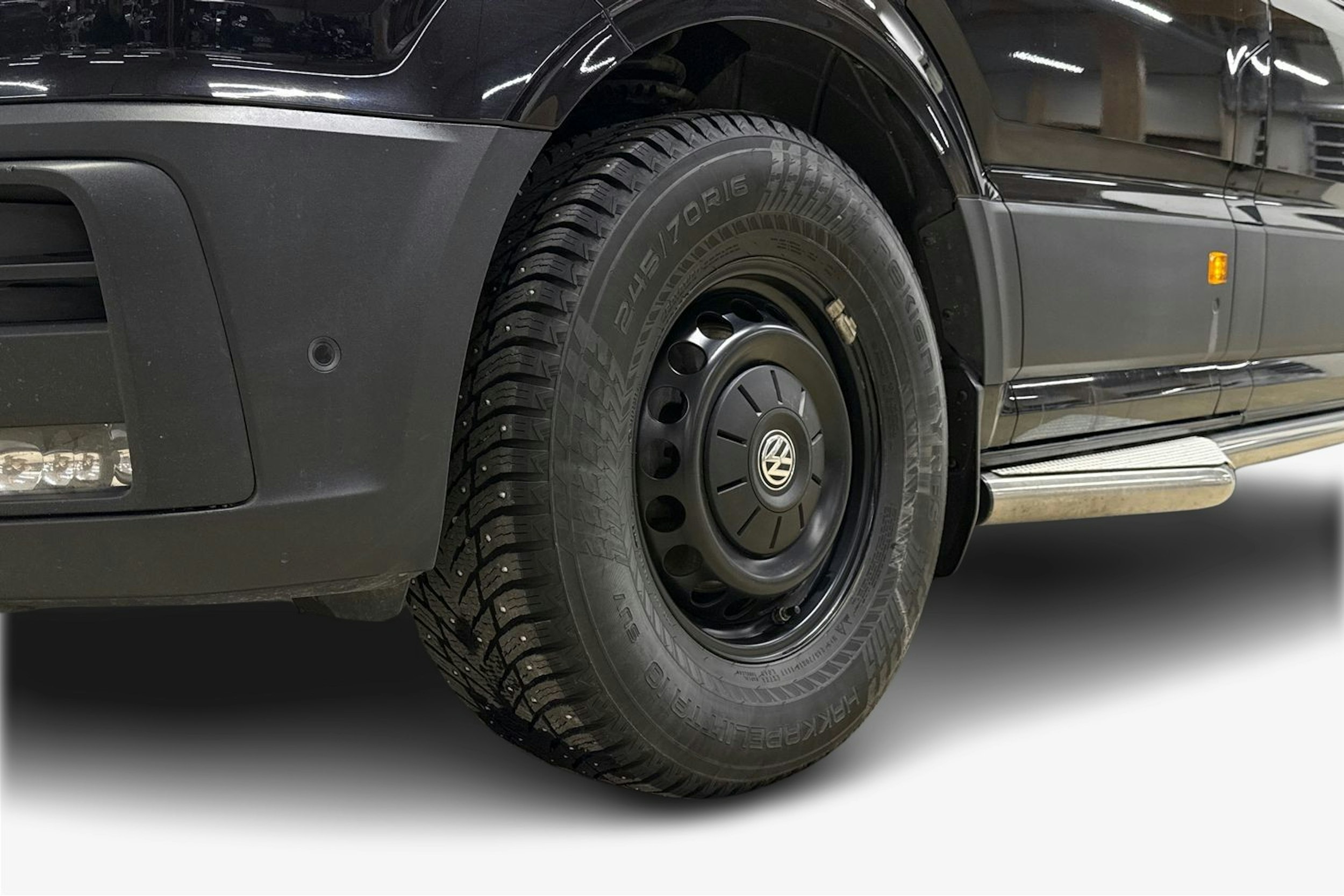 musta Volkswagen Crafter 2019 kuva 9.