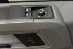 musta Volkswagen Crafter 2019 kuva 16.