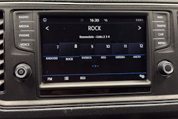 musta Volkswagen Crafter 2019 kuva 26.