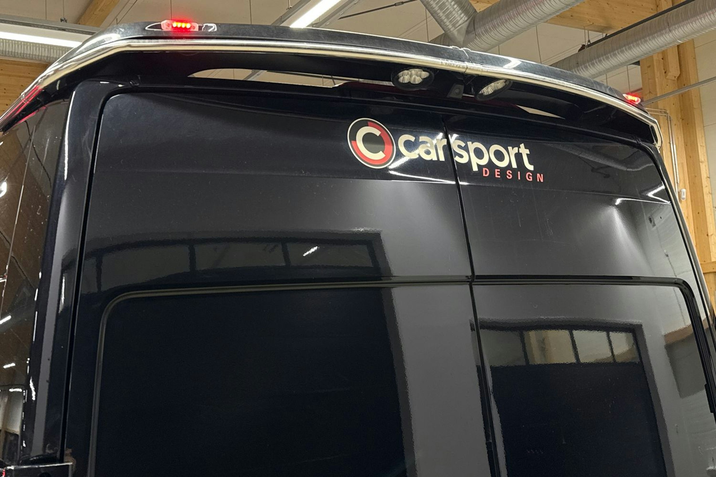 musta Volkswagen Crafter 2019 kuva 38.