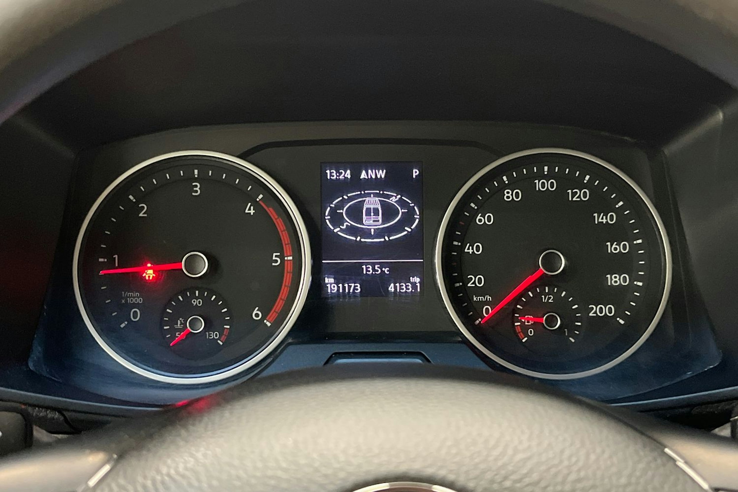 hopea Volkswagen Crafter 2019 kuva 17.