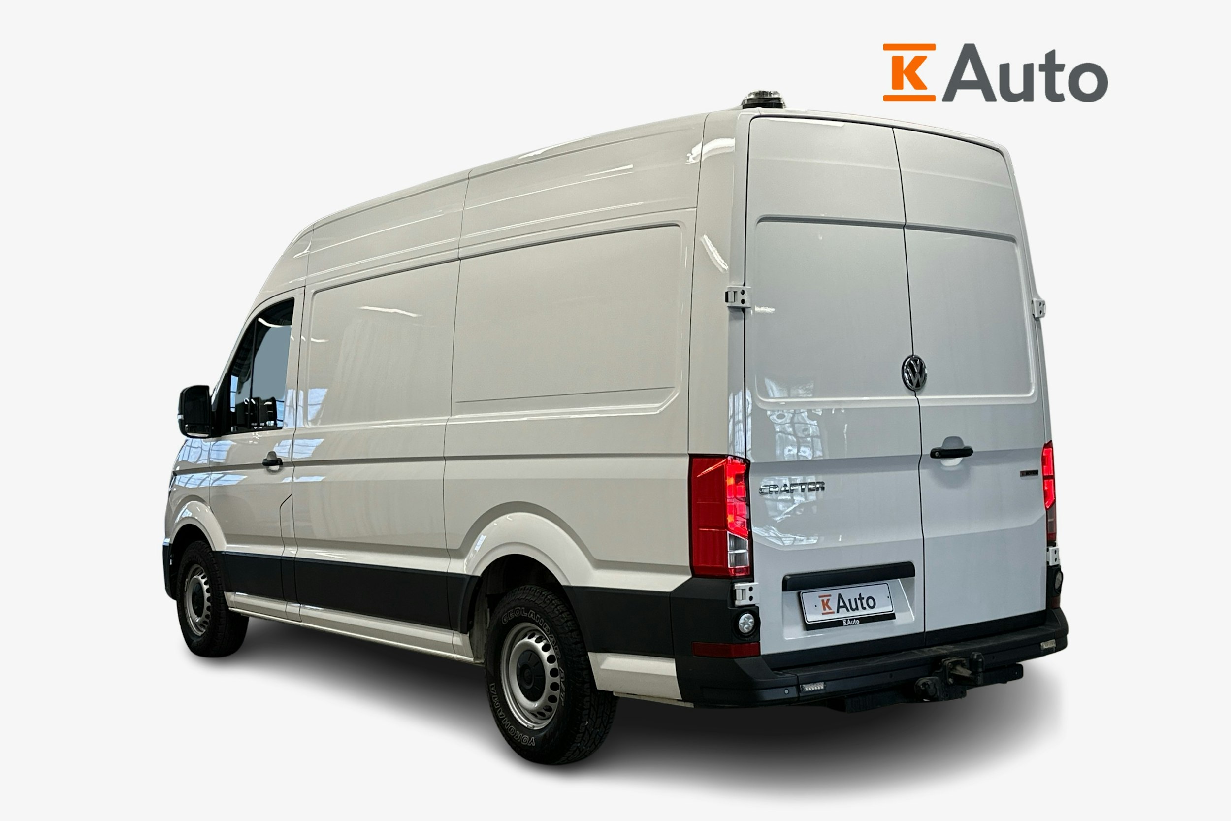 valkoinen Volkswagen Crafter 2020 kuva 2.