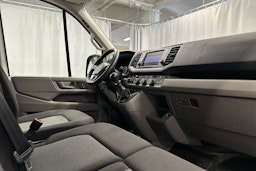 valkoinen Volkswagen Crafter 2020 kuva 7.