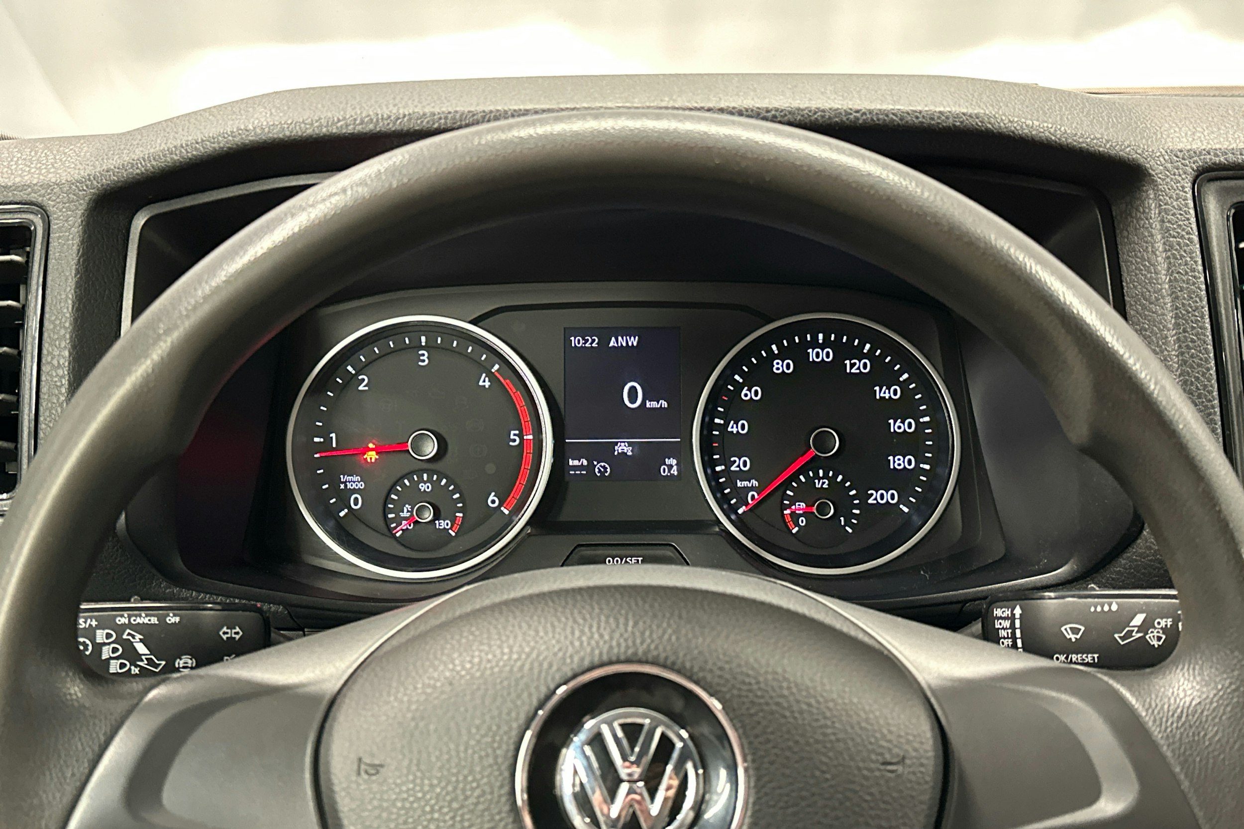 valkoinen Volkswagen Crafter 2020 kuva 11.
