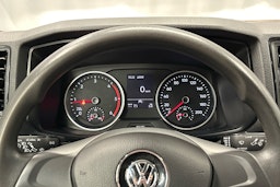 valkoinen Volkswagen Crafter 2020 kuva 11.