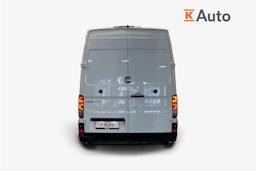 valkoinen Volkswagen Crafter 2020 kuva 3.