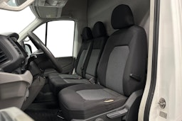 valkoinen Volkswagen Crafter 2020 kuva 8.