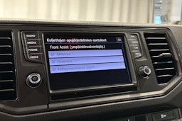 valkoinen Volkswagen Crafter 2020 kuva 18.