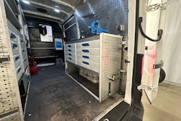 valkoinen Volkswagen Crafter 2020 kuva 20.