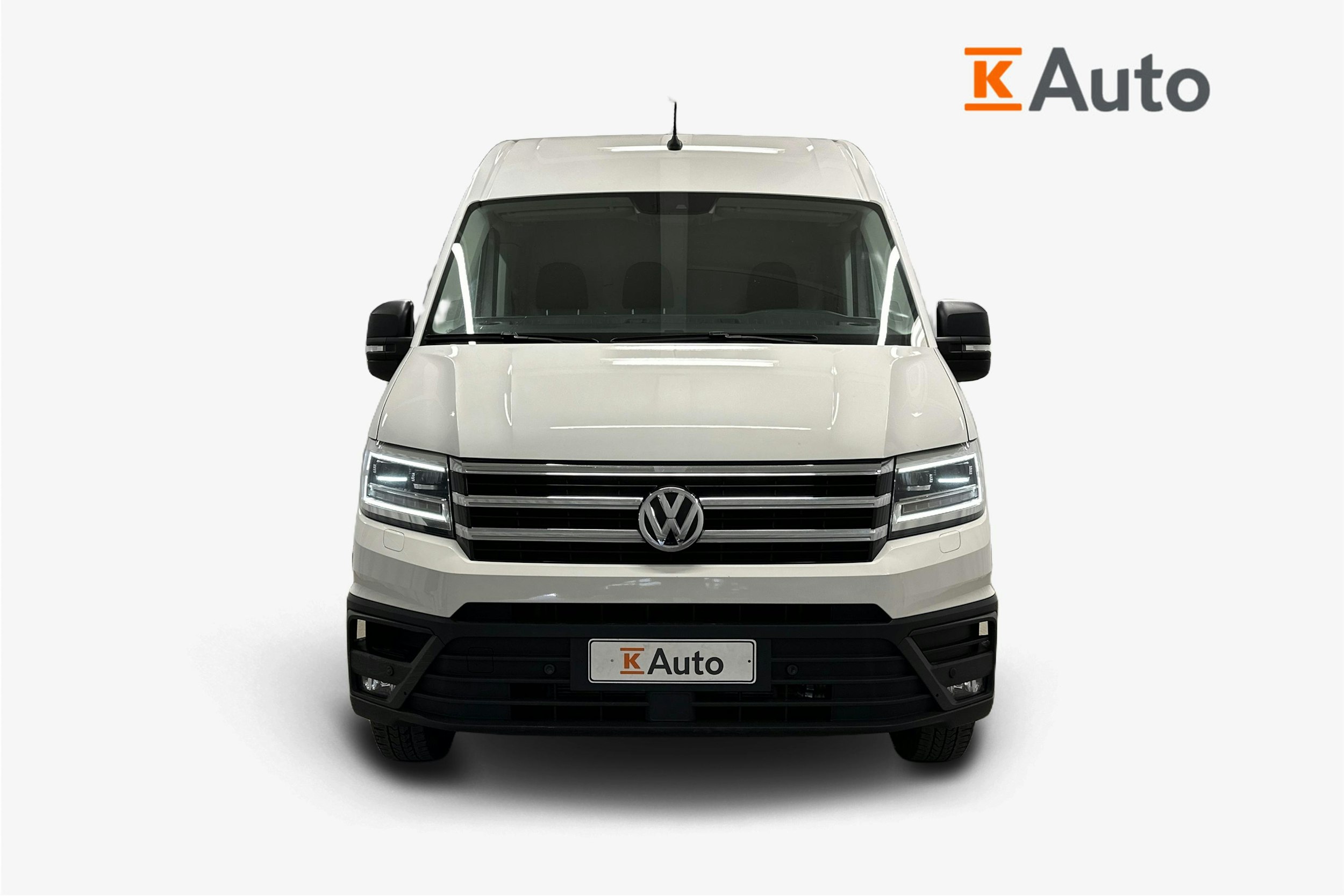 valkoinen Volkswagen Crafter 2020 kuva 4.