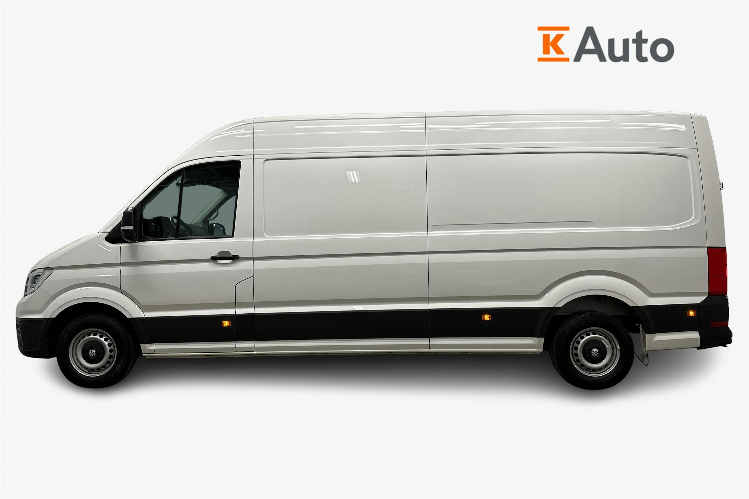 valkoinen Volkswagen Crafter 2020 kuva 5.