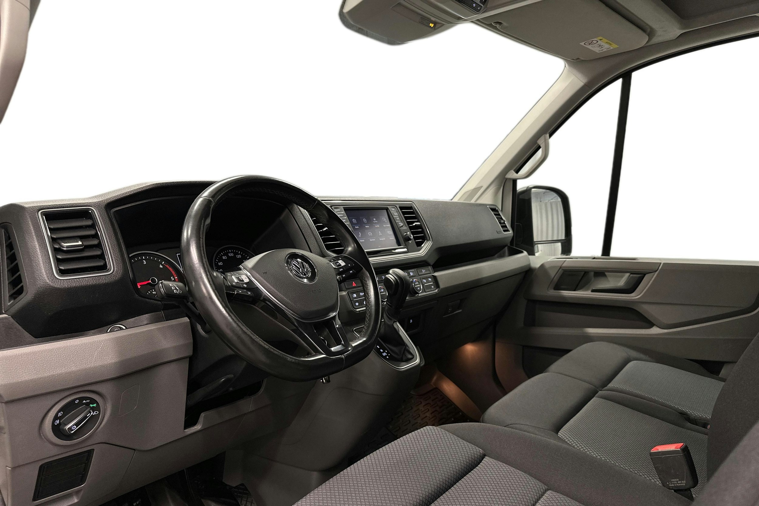 valkoinen Volkswagen Crafter 2020 kuva 6.