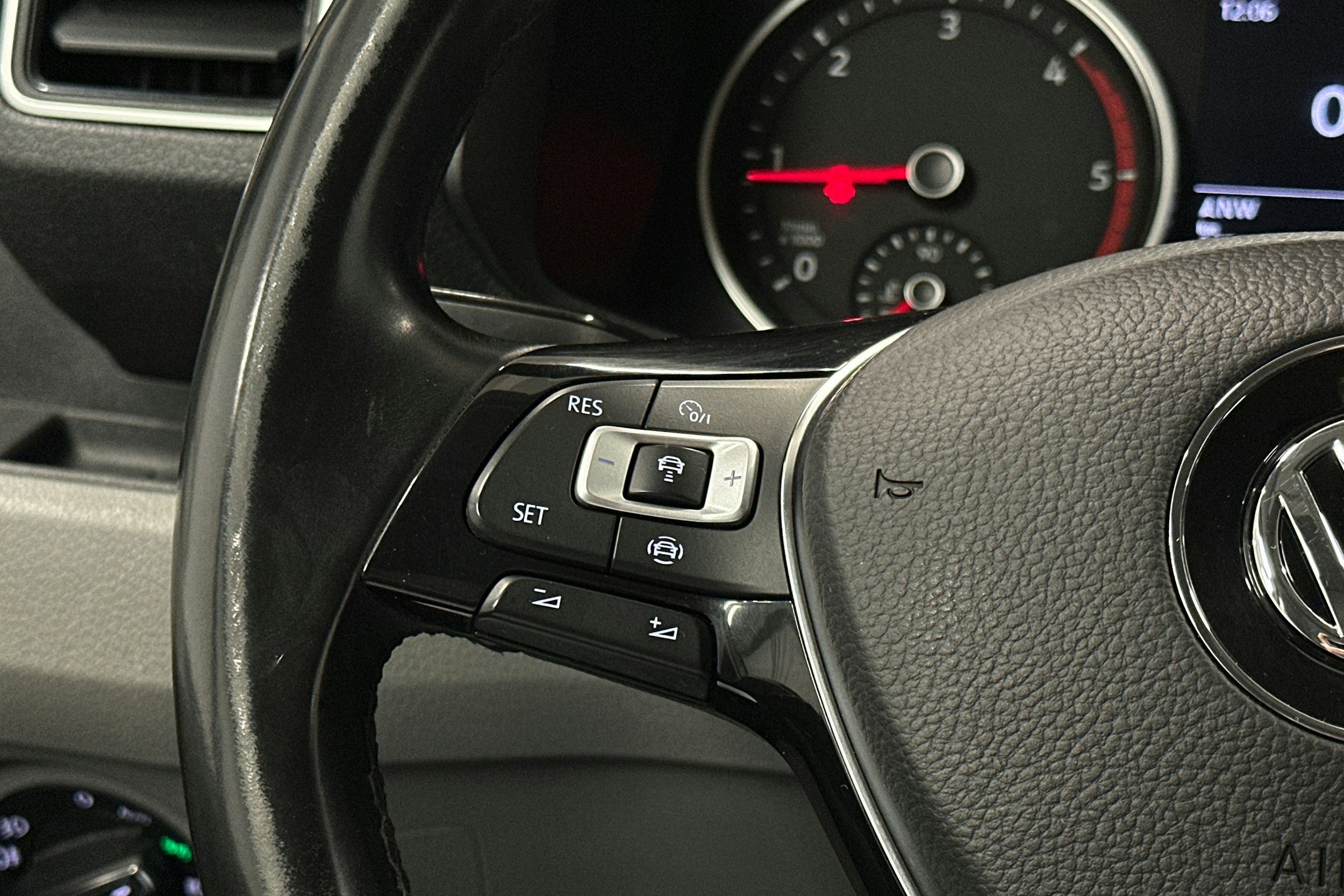 valkoinen Volkswagen Crafter 2020 kuva 14.