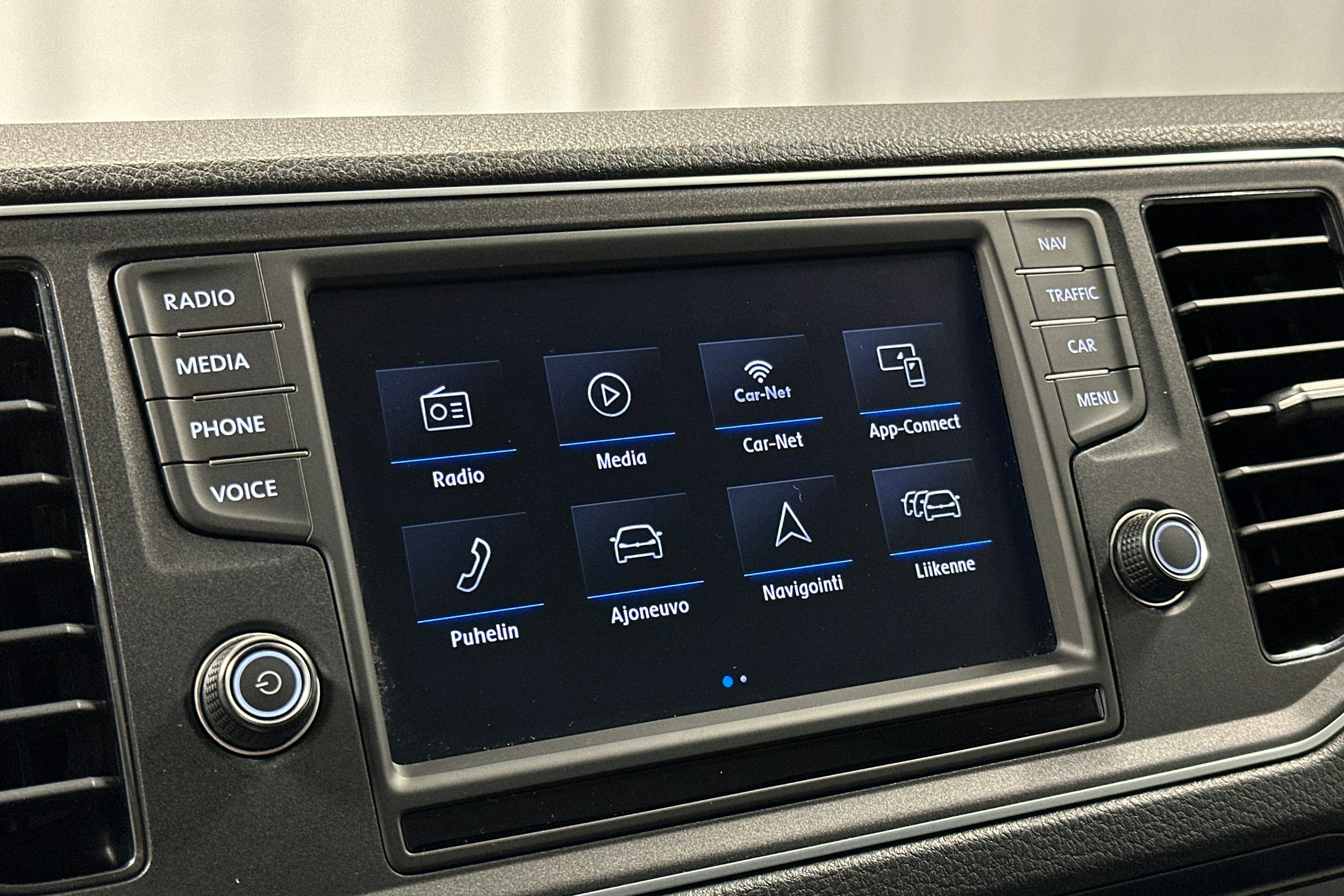 valkoinen Volkswagen Crafter 2020 kuva 17.