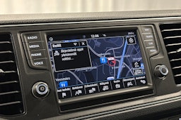 valkoinen Volkswagen Crafter 2020 kuva 23.