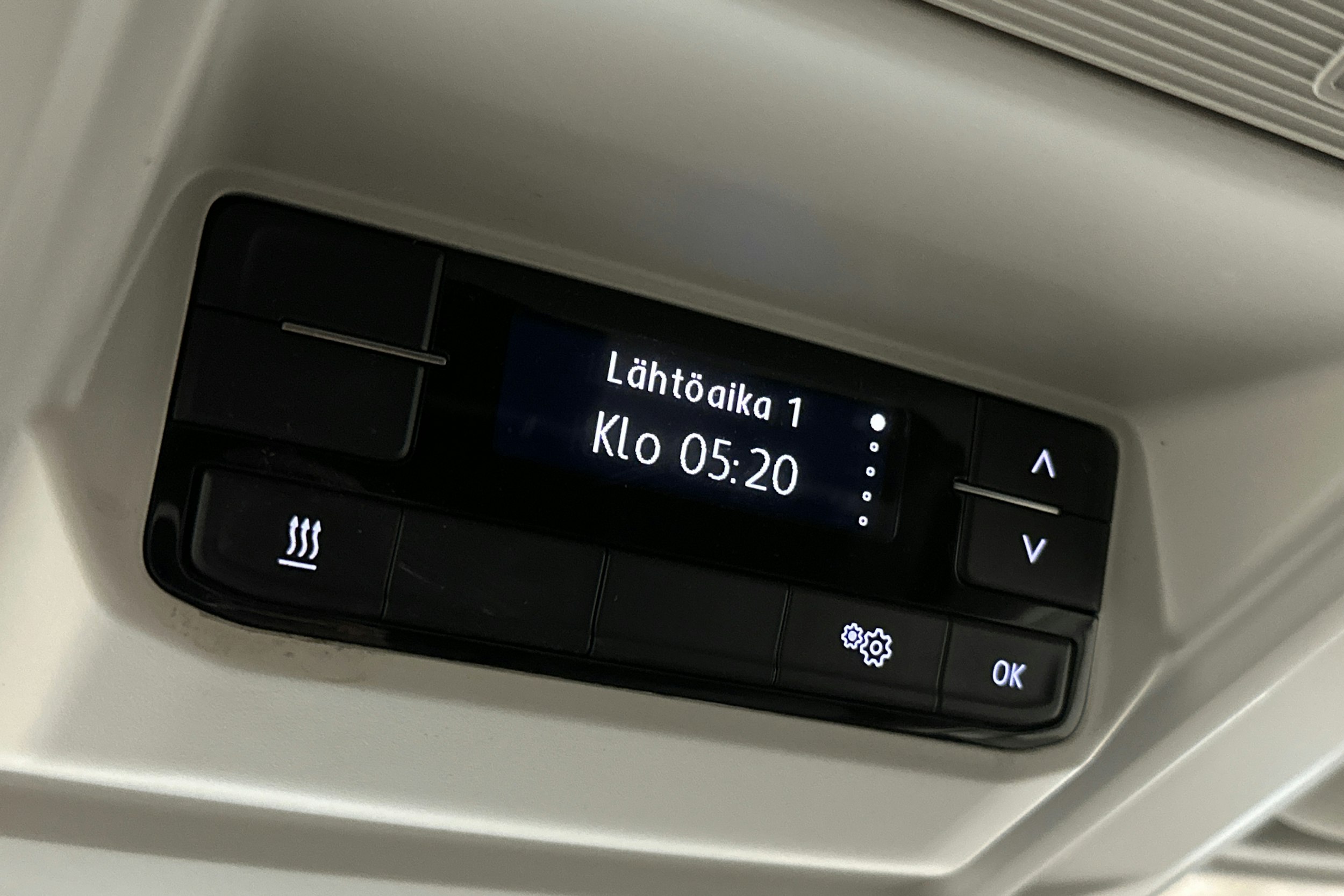 valkoinen Volkswagen Crafter 2020 kuva 25.