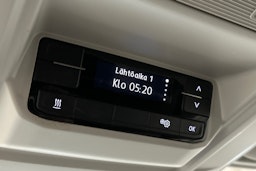 valkoinen Volkswagen Crafter 2020 kuva 25.