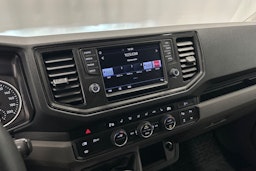 harmaa Volkswagen Crafter 2020 kuva 16.