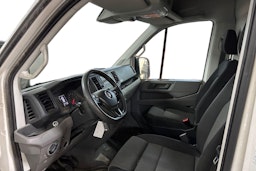 valkoinen Volkswagen Crafter 2020 kuva 3.