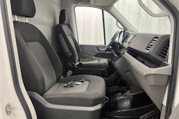 valkoinen Volkswagen Crafter 2020 kuva 8.