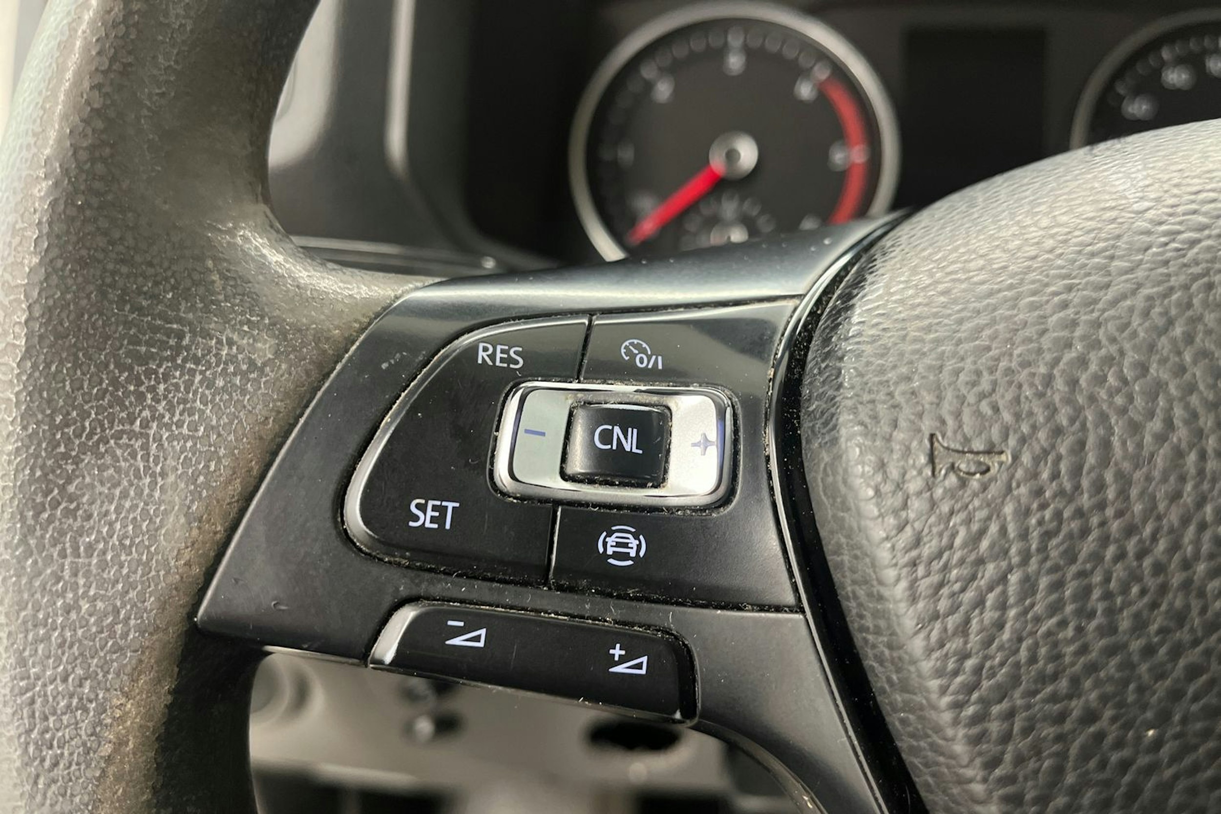 valkoinen Volkswagen Crafter 2020 kuva 21.