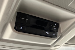 valkoinen Volkswagen Crafter 2020 kuva 27.