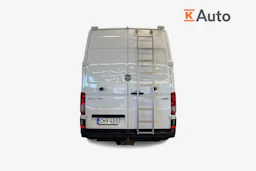 valkoinen Volkswagen Crafter 2020 kuva 4.