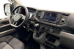 valkoinen Volkswagen Crafter 2020 kuva 11.