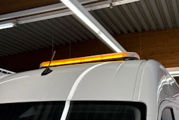 valkoinen Volkswagen Crafter 2020 kuva 32.