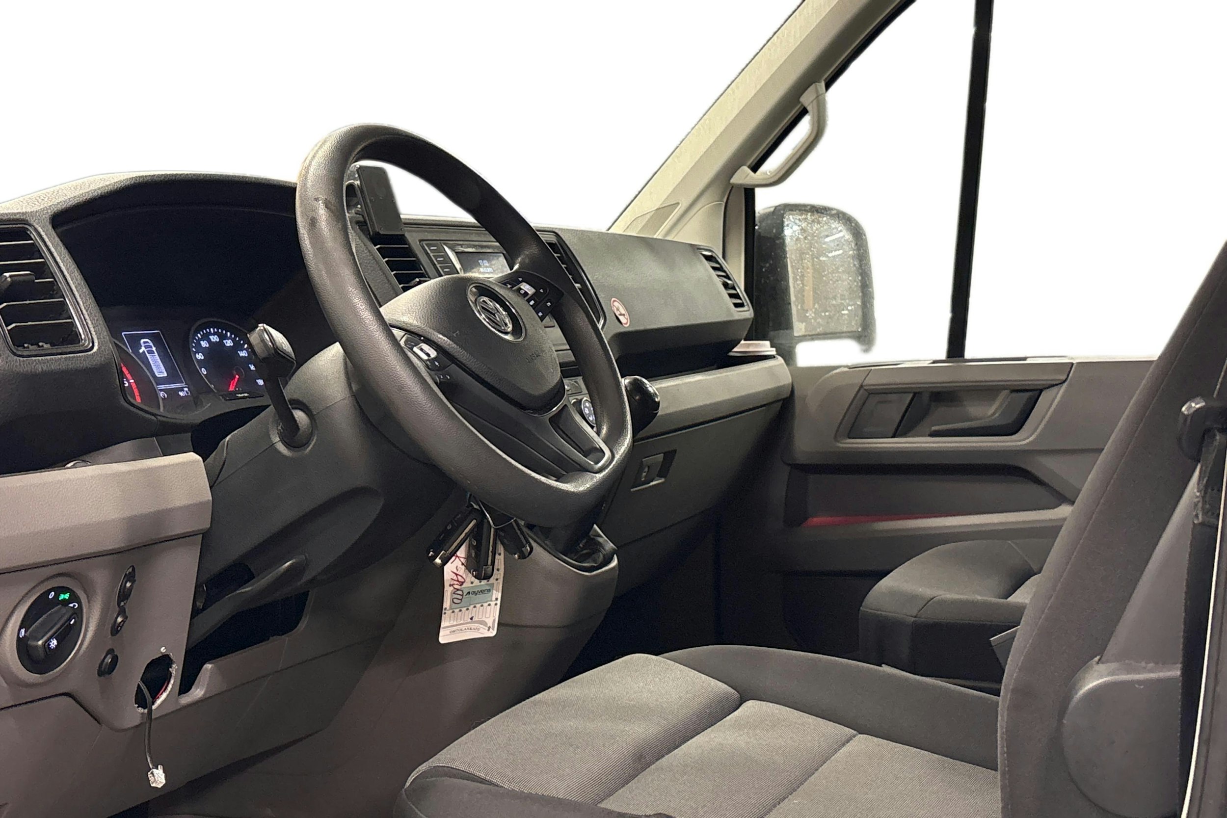 valkoinen Volkswagen Crafter 2020 kuva 3.