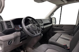 Valkoinen Volkswagen CRAFTER 2020 kuva 3.