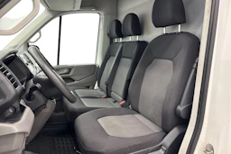 valkoinen Volkswagen Crafter 2020 kuva 8.