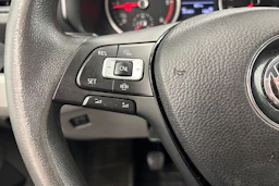 valkoinen Volkswagen Crafter 2020 kuva 11.