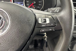 valkoinen Volkswagen Crafter 2020 kuva 12.