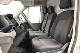 Valkoinen Volkswagen CRAFTER 2020 kuva 8.