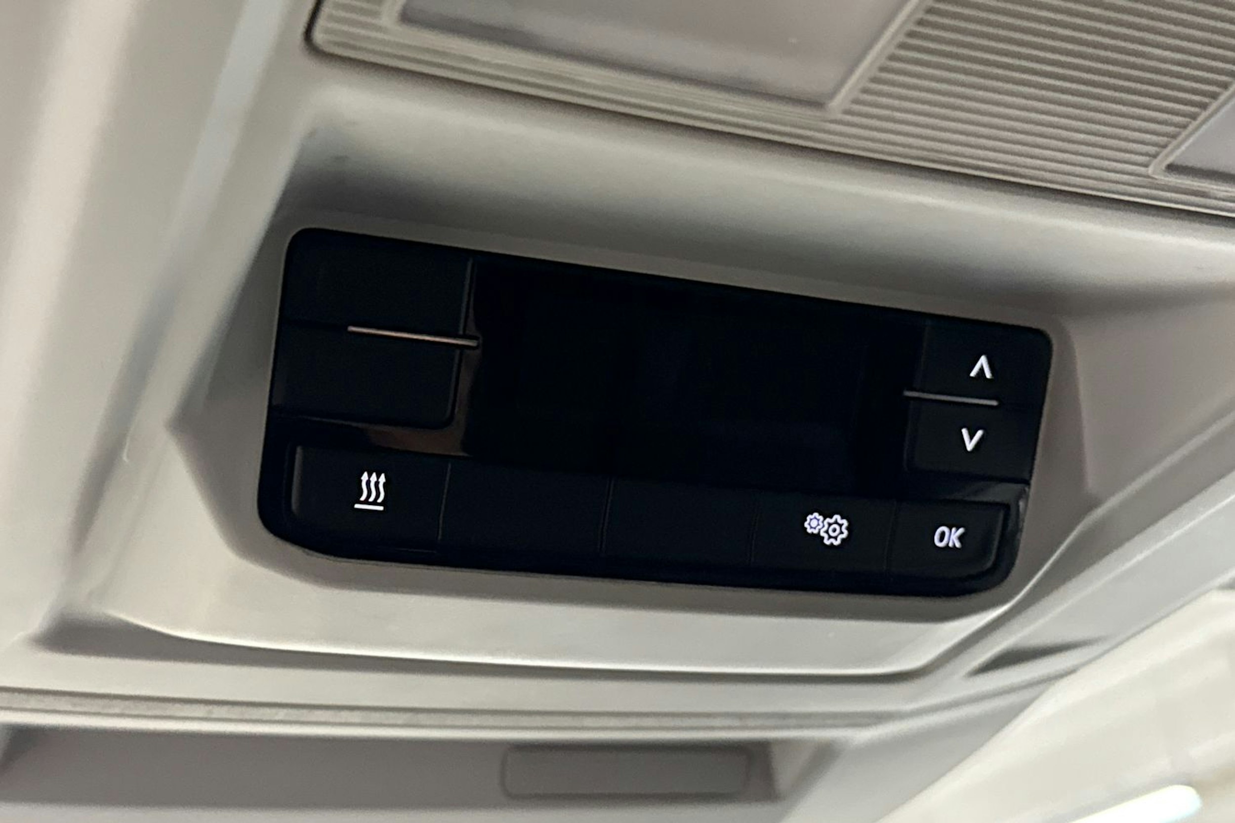 Valkoinen Volkswagen CRAFTER 2020 kuva 20.