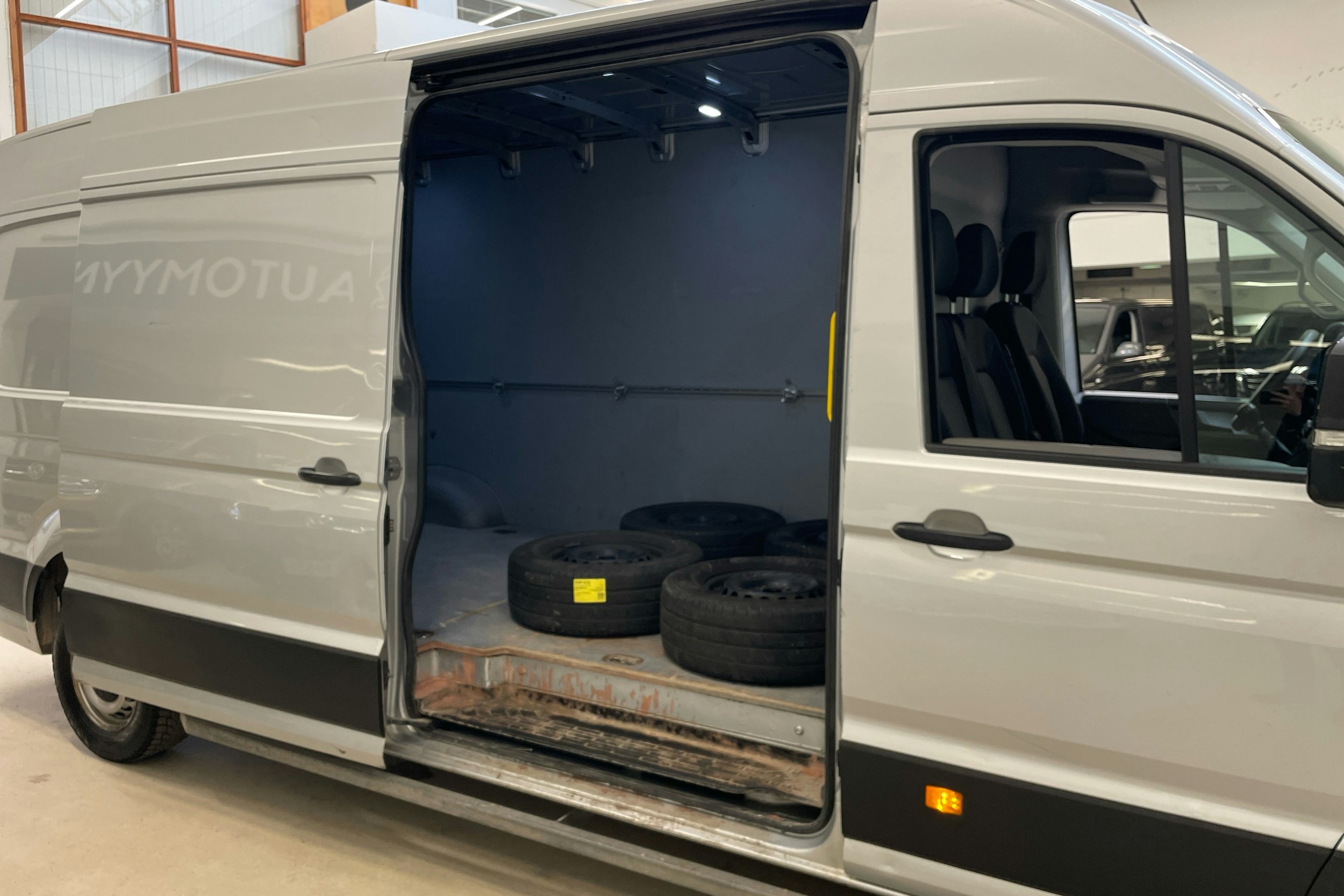 hopea Volkswagen Crafter 2020 kuva 10.