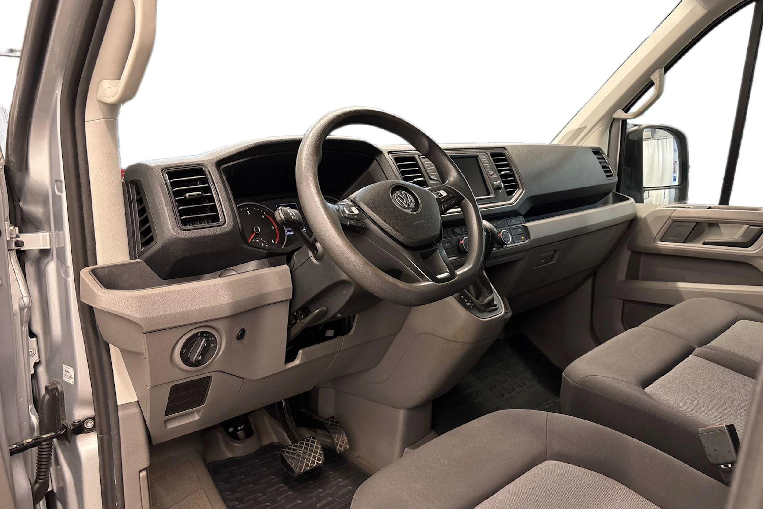 hopea Volkswagen Crafter 2020 kuva 8.