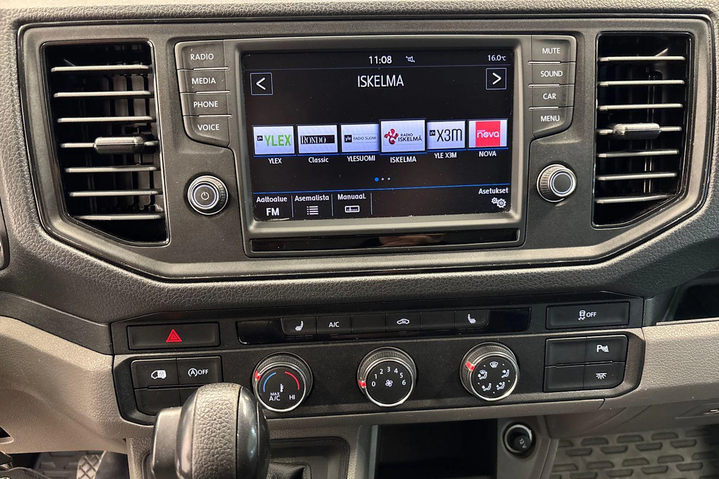 hopea Volkswagen Crafter 2020 kuva 9.