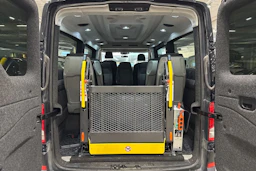 Musta Volkswagen CRAFTER 2020 kuva 5.