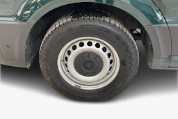 vihreä Volkswagen Crafter 2020 kuva 9.