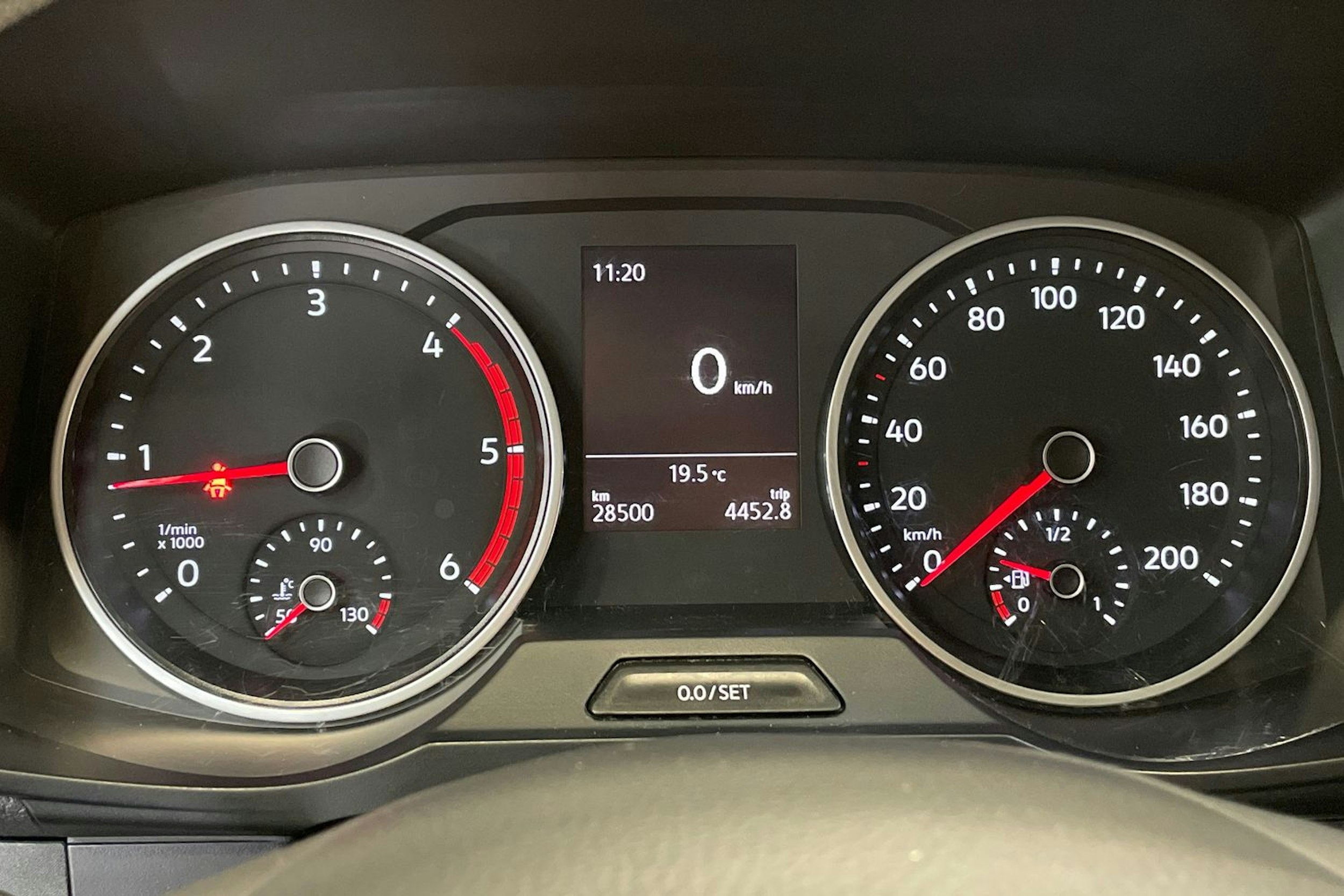 vihreä Volkswagen Crafter 2020 kuva 13.